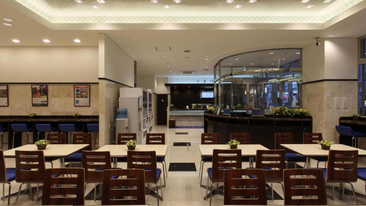 Toyoko Inn Osaka Namba Nippombashi Buitenkant foto