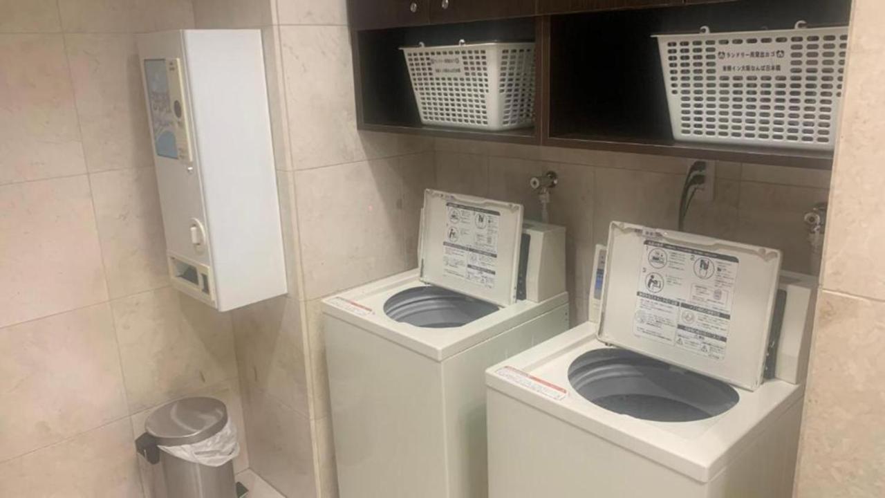 Toyoko Inn Osaka Namba Nippombashi Buitenkant foto